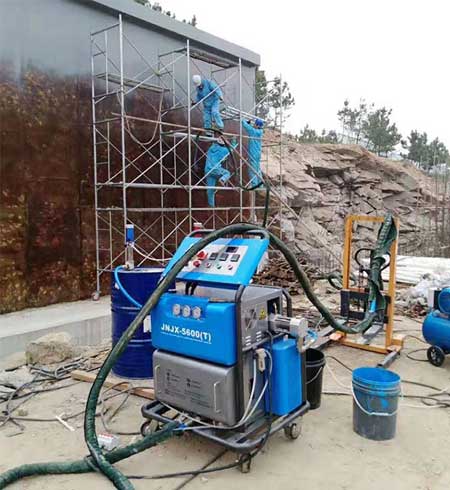 聚脲機(jī)器(圖1) H5600T液壓聚脲機(jī)器
